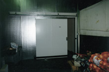 aeti0074.jpg (12194 bytes)