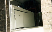 aeti0157.jpg (13983 bytes)