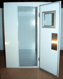 aeti0179.jpg (18146 bytes)